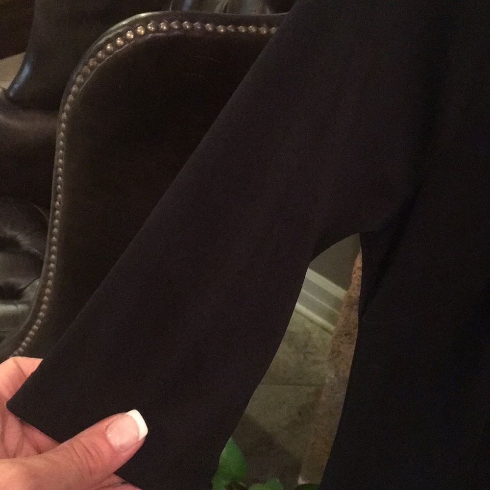 Dress - Picture 3 of 6